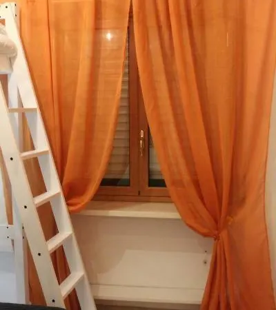 Le Nuove Porte Di Couette-café