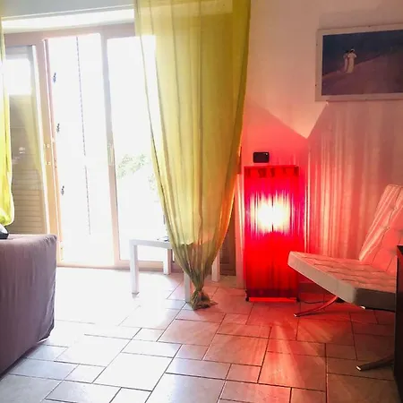 Le Nuove Porte Di Couette-café *